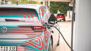 Φουλάρει με Volt σε χρόνο DT