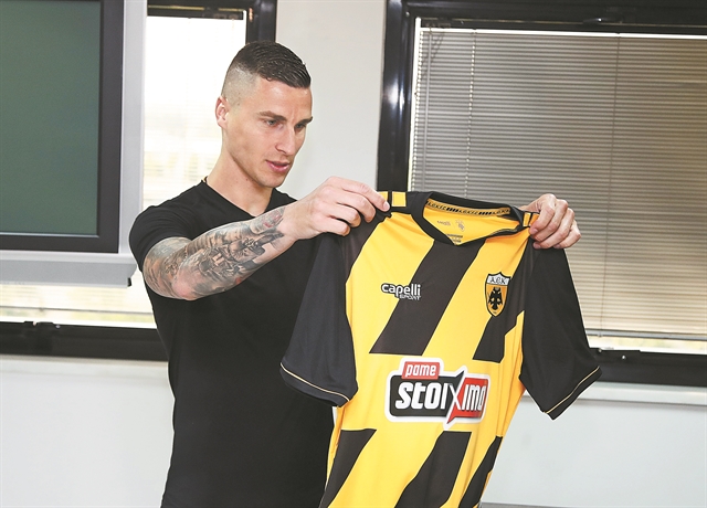 Ξανά στην ΑΕΚ ο Βράνιες