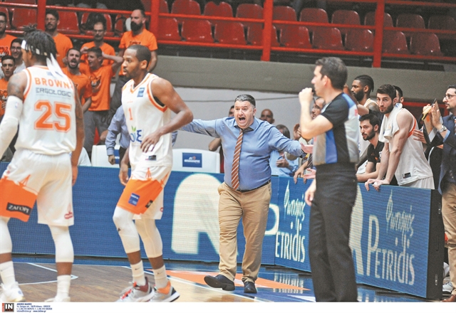 Ο Γκάντι και το κοντοσούβλι!