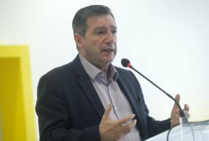 O Γιώργος Καμίνης επικεφαλής στο Επικρατείας του ΚΙΝΑΛ