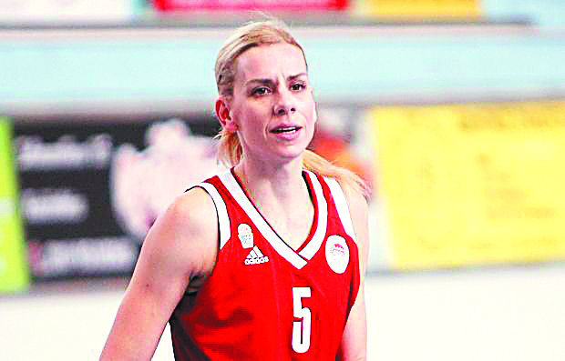 Για ακόμη έναν χρόνο στον Ολυμπιακό η Σταμάτη