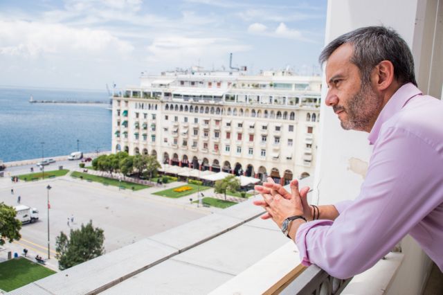Κωνσταντίνος Ζέρβας: Ο νέος δήμαρχος που έφερε τα πάνω κάτω στη Θεσσαλονίκη