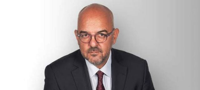 Σάλος με τη δήλωση Παπαδημητρίου για τα γεμάτα χασισοκαπνό γραφεία του Μαξίμου