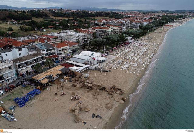 «Εξαφανίστηκαν» τα δύο πόδια της Χαλκιδικής από τους κεραυνούς