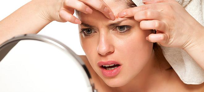 Πώς θα απαλλαγείς από τα μαύρα στίγματα με φυσικό τρόπο