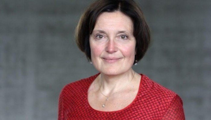 Κλίμα οδύνης στο μνημόσυνο της Σούζαν Ίτον