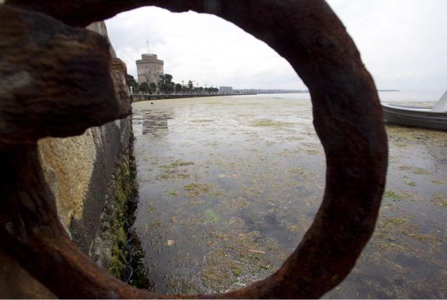 Υπογράφηκε η σύμβαση για τον καθαρισμό του Θερμαϊκού Κόλπου