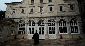 Σερβία: Ένοπλος εισέβαλε στο Πατριαρχείο και ζητούσε 200.000 ευρώ