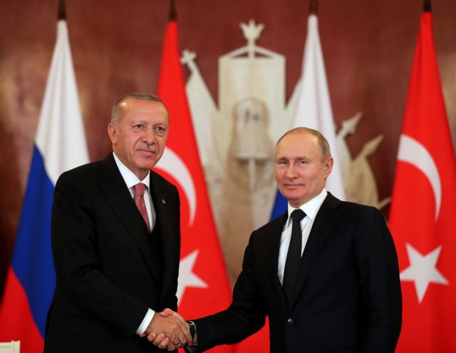 Ο Πούτιν απελευθερώνει το καθεστώς βίζας με την Τουρκία