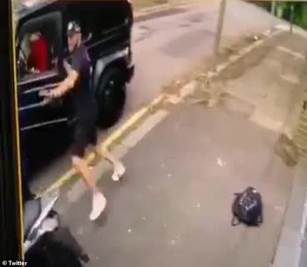 Επίθεση με μαχαίρι δέχθηκε ο άσος της Άρσεναλ Μεσούτ Οζίλ