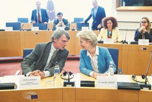 Μαραθώνιος συναντήσεων για την Ούρσουλα φον ντερ Λάιεν