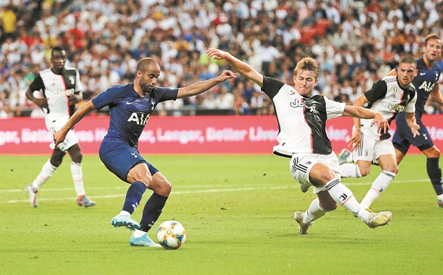 Από τον Σουάρες στον Ντε Λιχτ