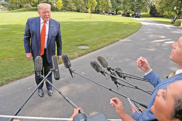 Επίθεση Τραμπ στην «αηδιαστική, γεμάτη αρουραίους» Βαλτιμόρη