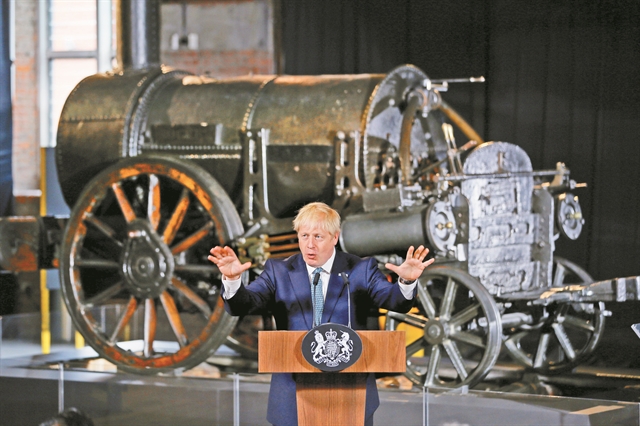 «Στο τούρμπο» προς ένα άτακτο Brexit