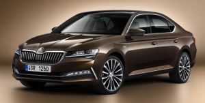 Η υβριδική έκδοση του Skoda Superb θα κινείται και αμιγώς ηλεκτρικά
