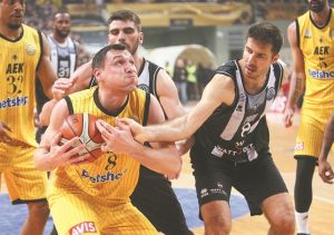 Ολα τα… πτηνά στην πίστα