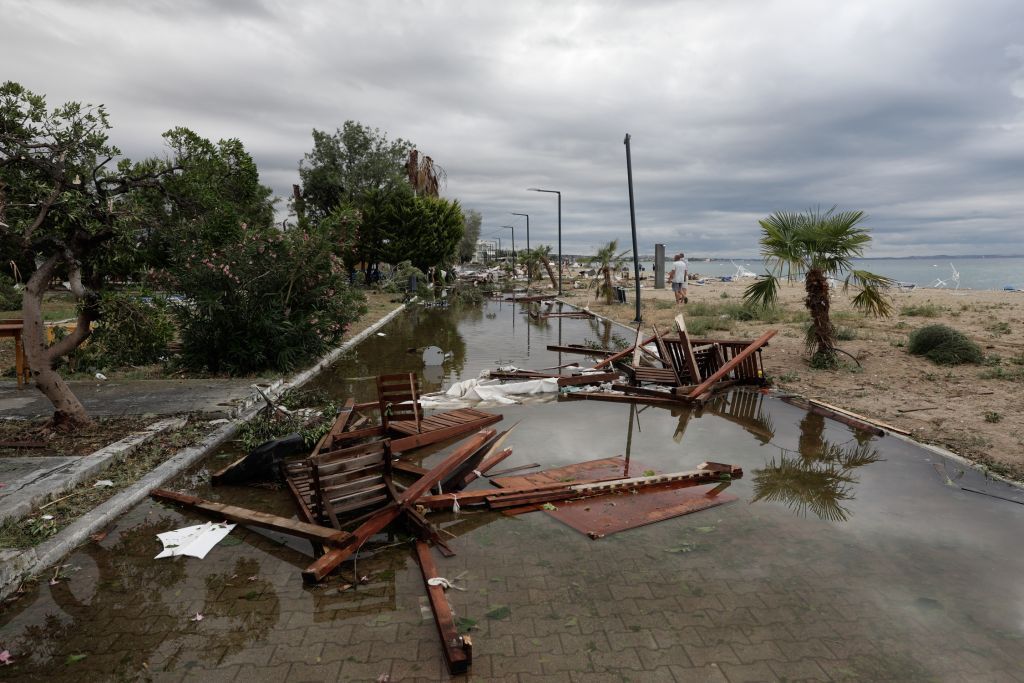 Νέο αποκαλυπτικό βίντεο από τη θεομηνία στη Χαλκιδική