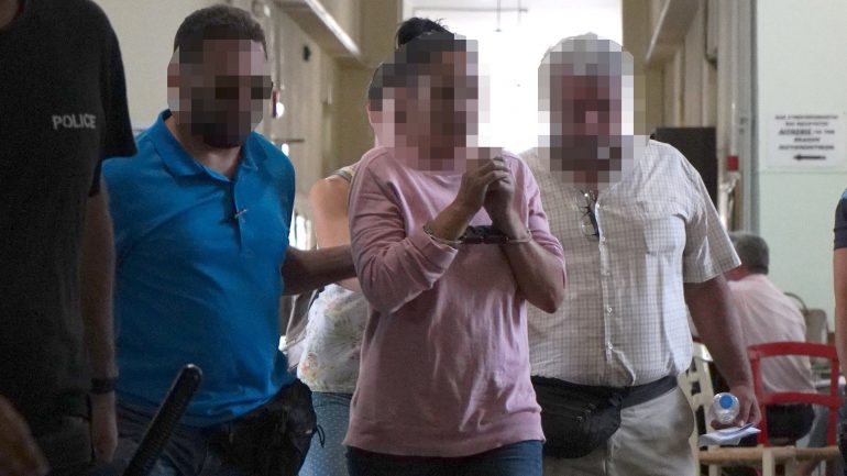 Kρήτη: Προφυλακίστηκε η δολοφόνος με το ψαλίδι