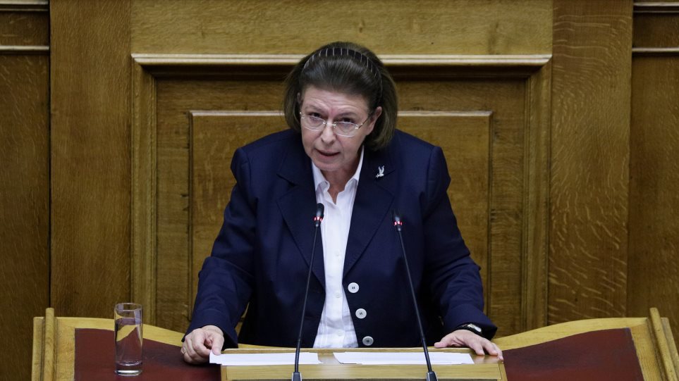 Μενδώνη: Στόχος μας η αστική και οικονομική ανάκαμψη των ιστορικών κέντρων πόλεων