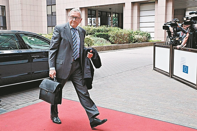 Πλεονάσματα σε κίνδυνο λόγω πακέτου Τσίπρα