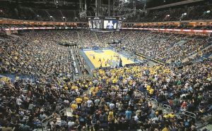 Στα σκαριά και το γήπεδο