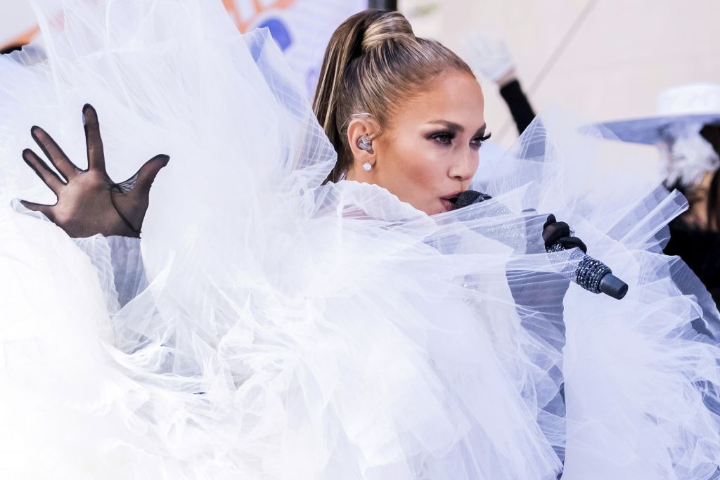 Jennifer Lopez : Η εκρηκτική Λατίνα έκλεισε τα 50