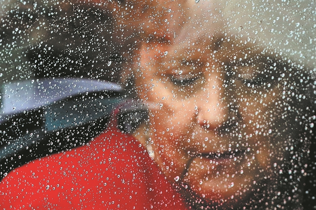 Ανγκελα τρεμάμενη