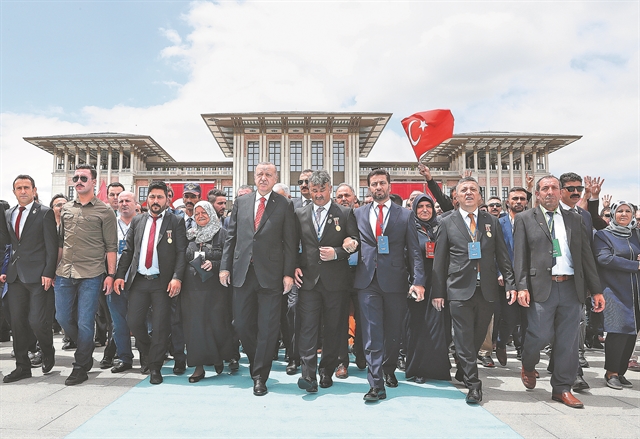 Οι (α)βεβαιότητες του Ταγίπ Ερντογάν