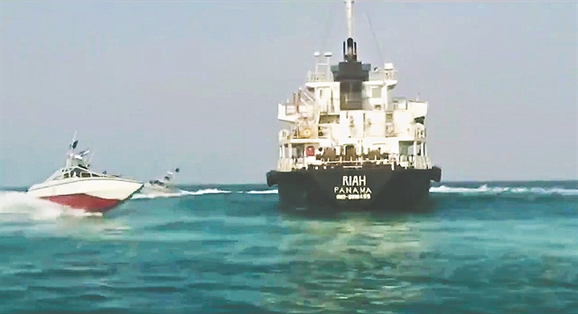 «Πόλεμος» με τα τάνκερ στον Περσικό