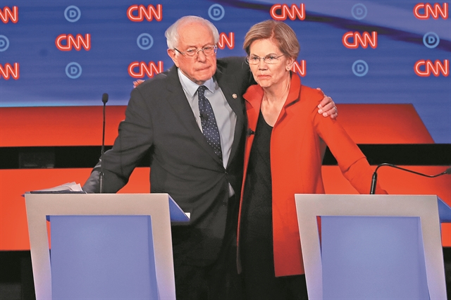 Οι «Μπόνι και Κλάιντ» των Δημοκρατικών περνούν στην επίθεση