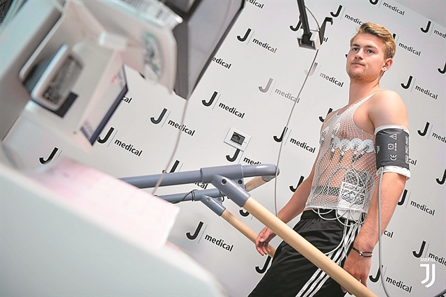 Το χρυσό παιδί της Γιούβε