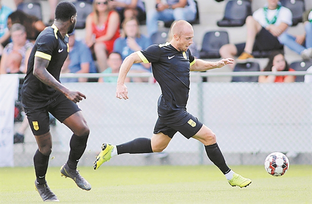 Μπορεί να προλάβει ο Λάρσον