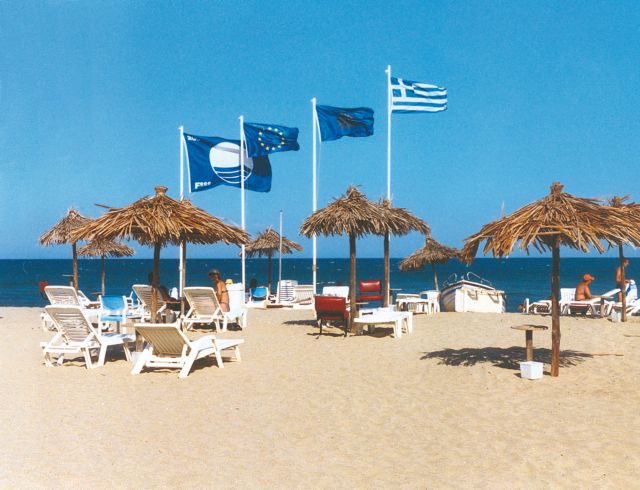 Ποιες 17 ακτές έχασαν την «Γαλάζια Σημαία» | tanea.gr