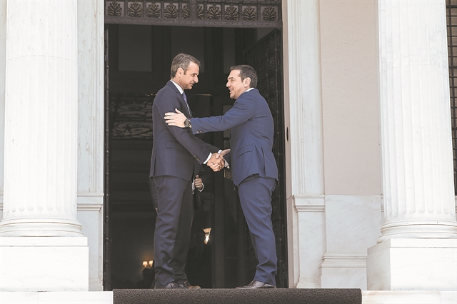 ΣΥΡΙΖΑ: Ενας χρόνος αμηχανίας