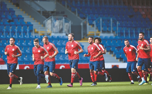 Ετοιμος, ενθουσιώδης, διψασμένος