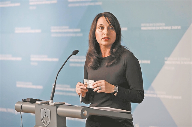 «Πιο αποδοτικές και πιο σύντομες οι διαδικασίες ασύλου»