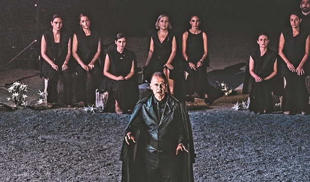 «Η φιλοπατρία είναι μια εύθραυστη αξία»