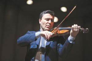 «Η κλασική μουσική αντλεί από την ελληνική παράδοση»