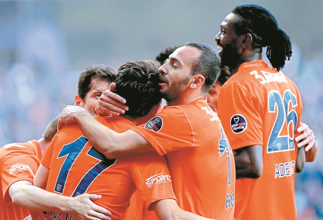 Η παράδοση στην απέναντι όχθη και η… ευεργετική φορολογία των Τούρκων