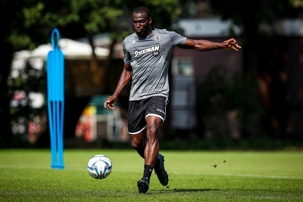 Ποιο νούμερο επέλεξε για τη φανέλα του στον ΠΑΟΚ ο Εσίτι