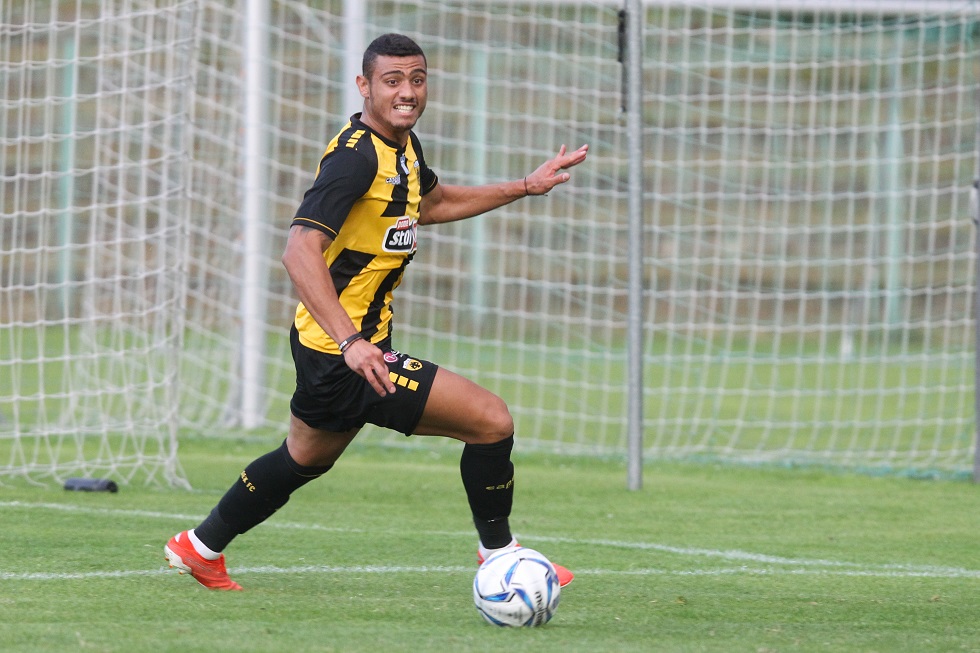 ΑΕΚ: Οι πιθανοί δανεισμοί και οι μνηστήρες για Σβάρνα, Γιακουμάκη