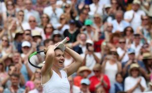 Νέα βασίλισσα του Wimbledon η Χάλεπ