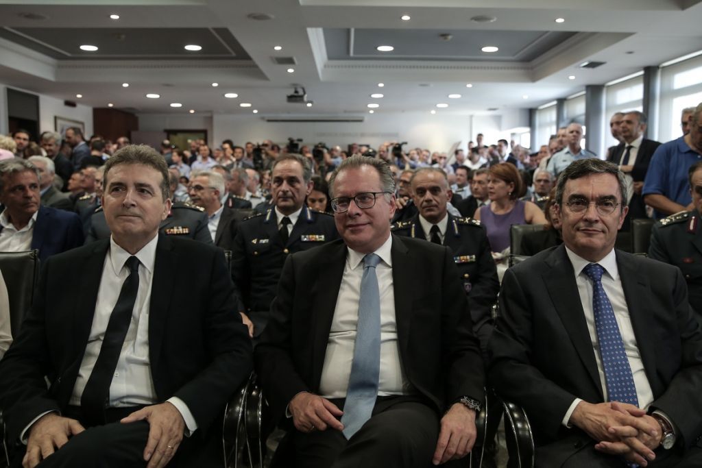 Φώτης Νασιάκος: Ο άτυπος σύμβουλος του Χρυσοχοΐδη που εξάρθρωσε τη 17Ν