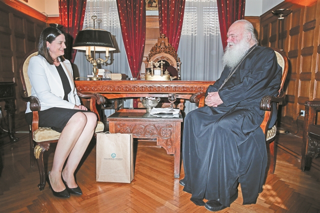 Νέος… γολγοθάς με τα Θρησκευτικά