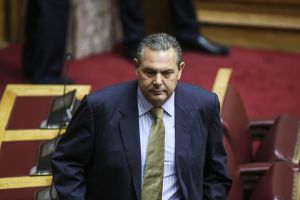 Καμμένος και ακάλυπτος από τη βουλευτική ασυλία
