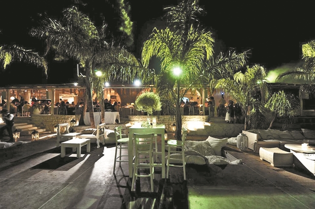 Η ΔΕΗ, οι συναυλίες, οι… γαμπροί της Ευτυχίας