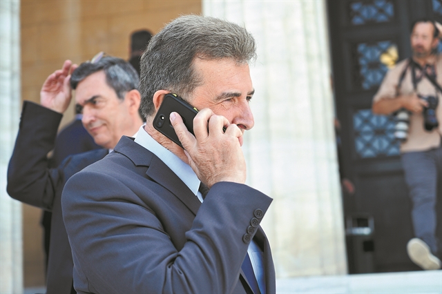 24 ώρες στο πόδι