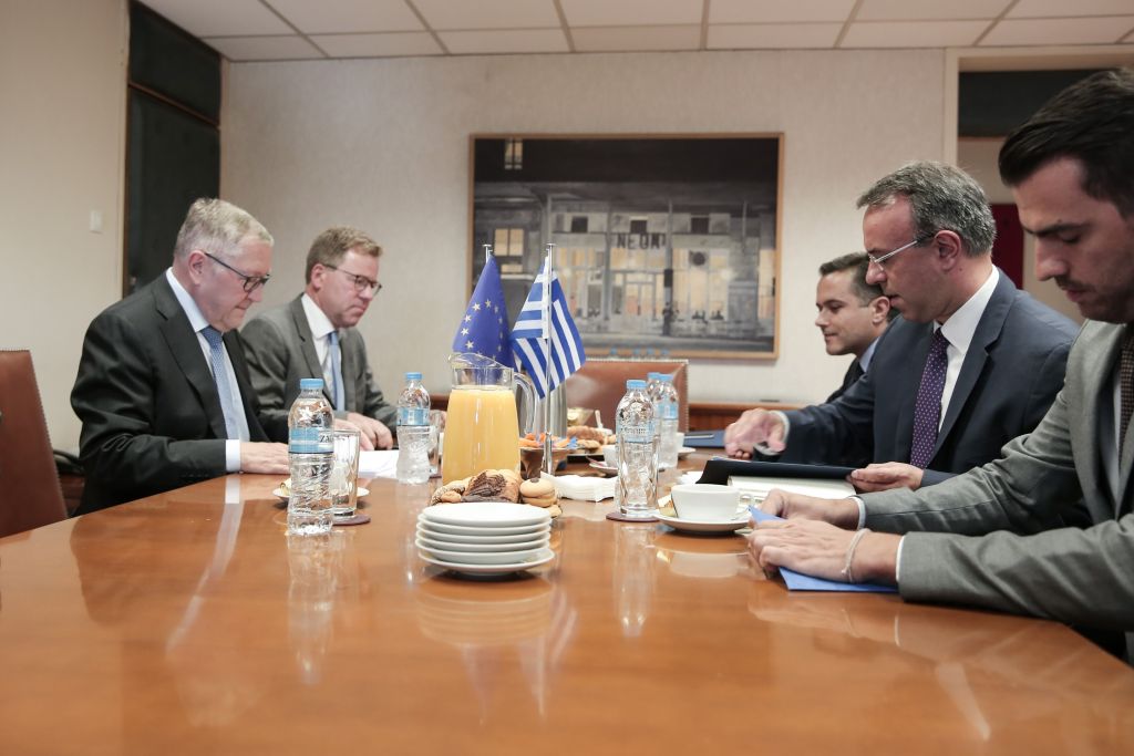 Μείωση φόρων υπό όρους λέει ο Ρέγκλινγκ