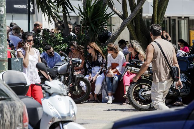 Μενίδι: Έντρομοι οι κάτοικοι – Βγήκαν στους δρόμους