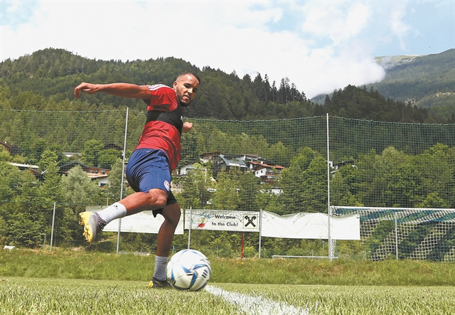 Το «σαφάρι» συνεχίζεται